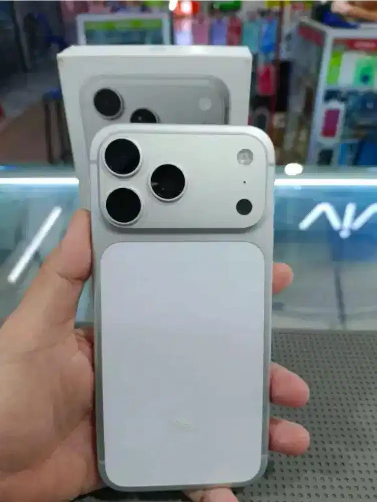 iPhone 17 ProMax 256GB Silver