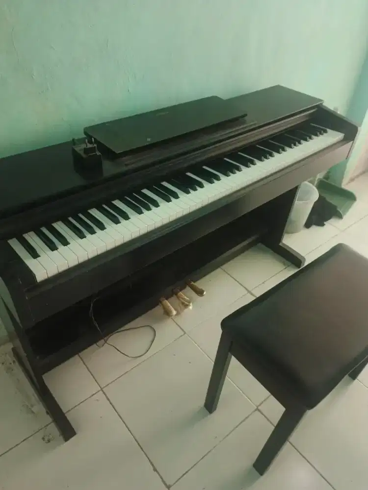 Yamaha Arius YDP 103 R