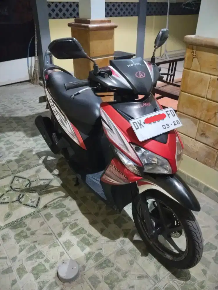 (JRNG DI PAKAI) DI JUAL SAJA VARIO TAHUN 2013, PMAKAIAN PRIBADI
