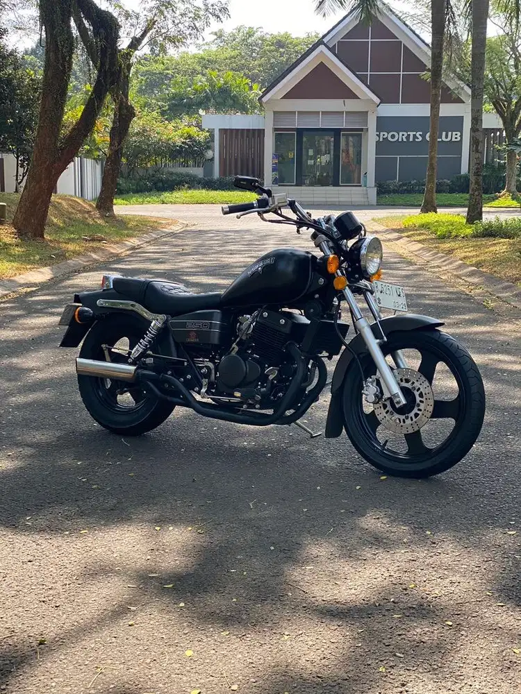 benelli pe km 2 rb asli mulus tahun 2023
