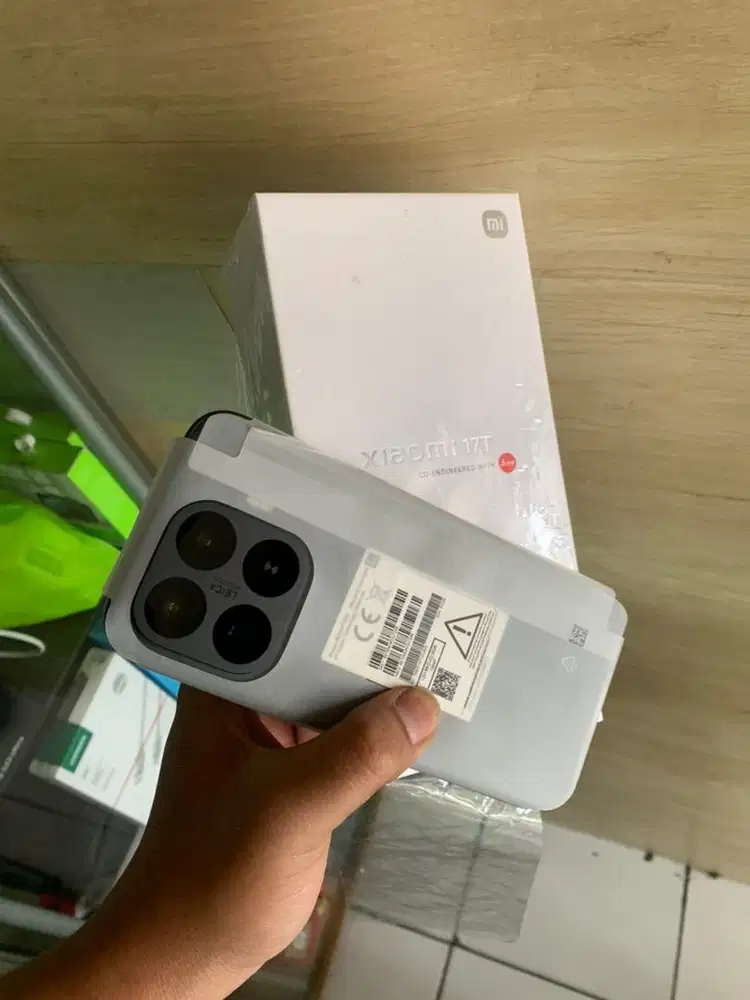 Xiaomi 17t buka dus