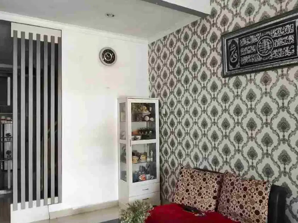 Rumah sewa furnish di Regency