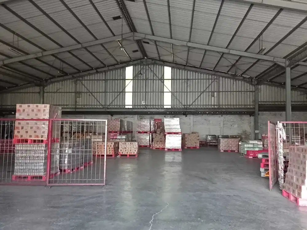 Gudang Siap Pakai Strategis Area Gudang Mainroad Soekarno Hatta