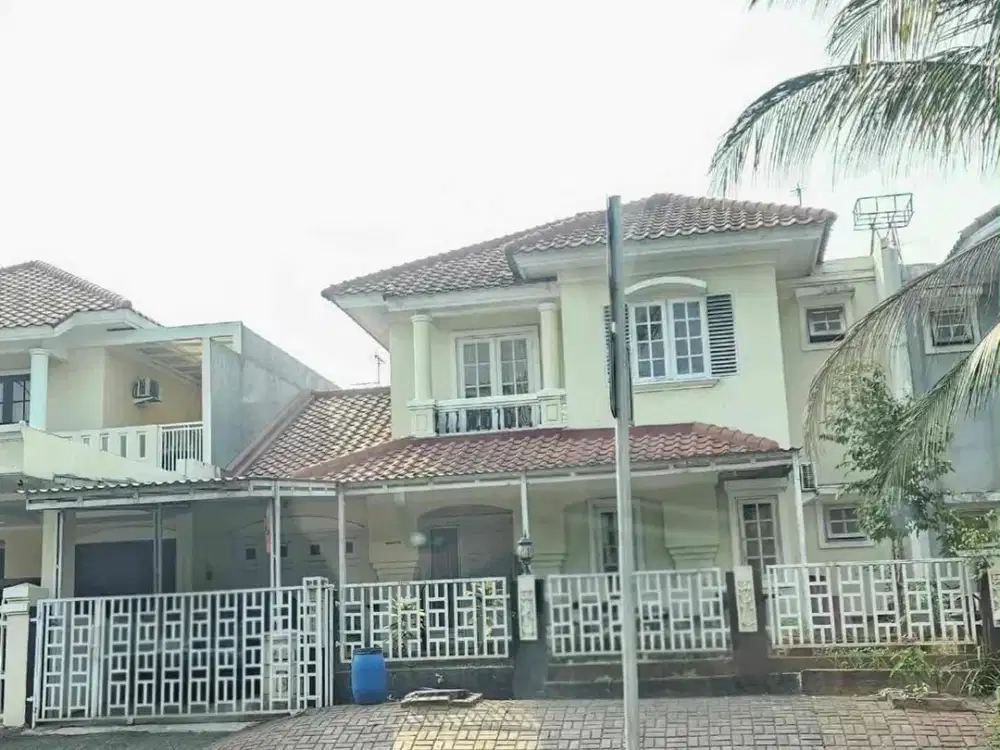 DIJUAL - Rumah Siap Huni di Boulevard Legenda Wisata