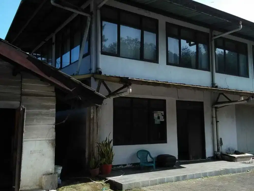 Dijual Bangunan Eks Pabrik Strategis Siap Huni Di Lembang