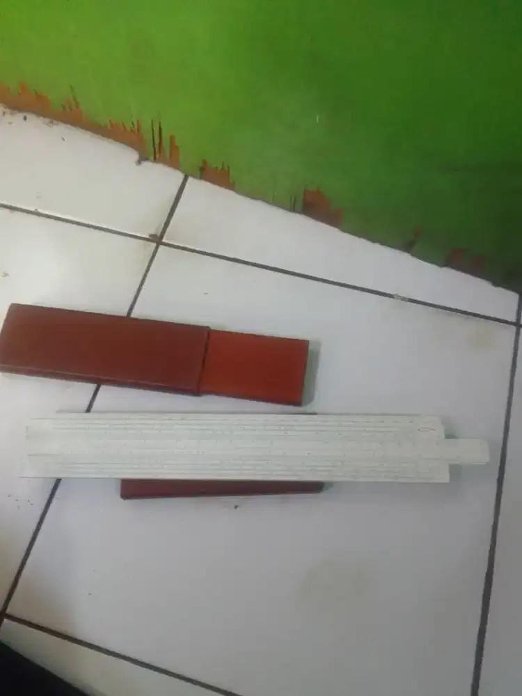 MISTAR UKUR ANTIK JADUL