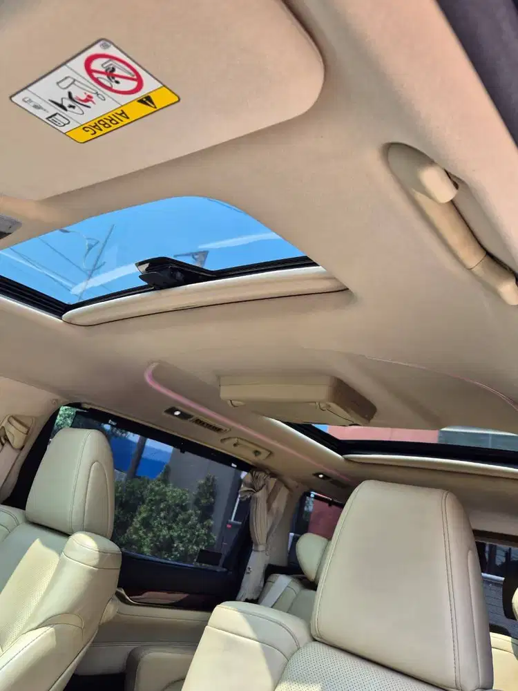 Toyota Alphard 2.5 G Automatic 2017