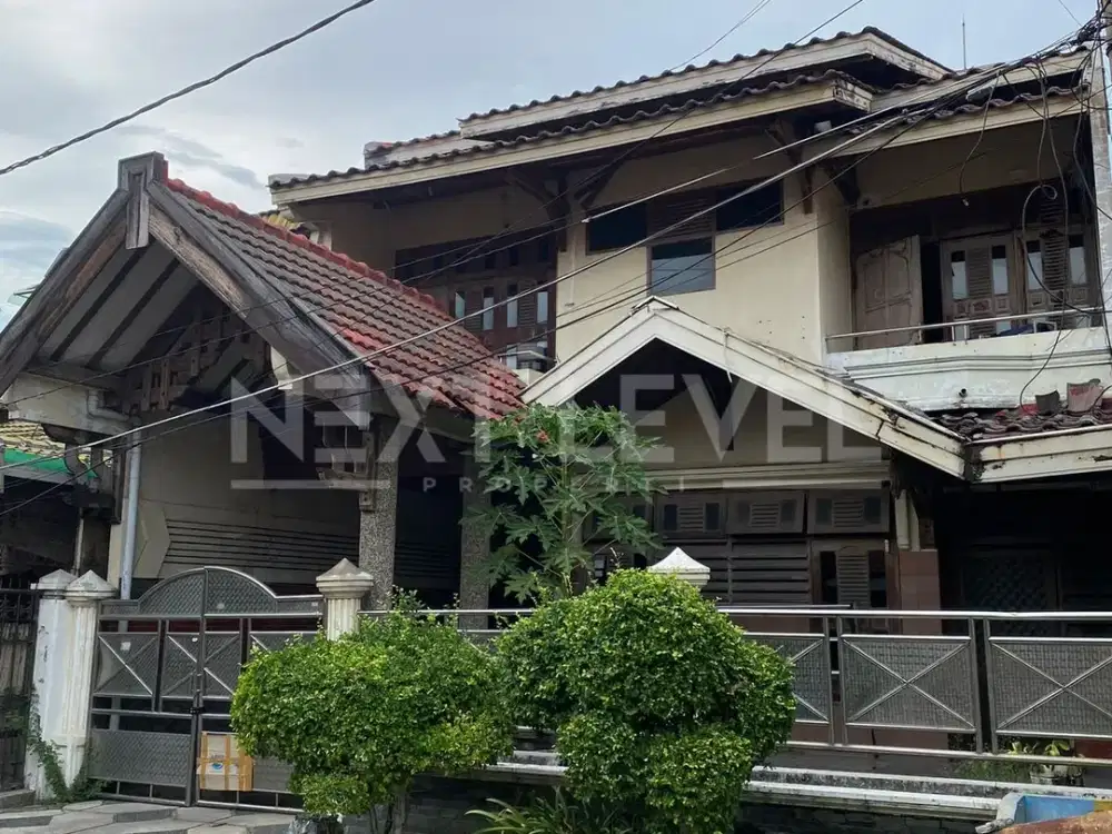 Lelang cash rumah di Manyar indah Surabaya timur