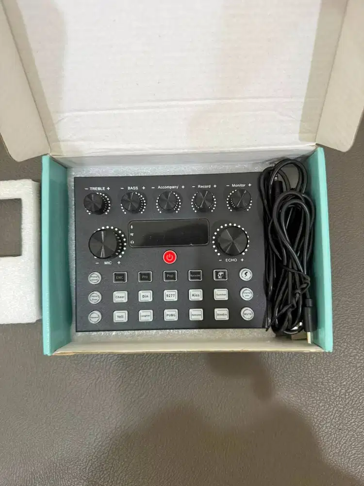 Live Sound Card dan mikrofon kondensor V8 Series Sound Card Bundle