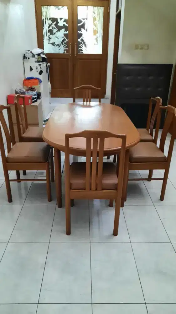 Meja makan kayu jati 6 kursi