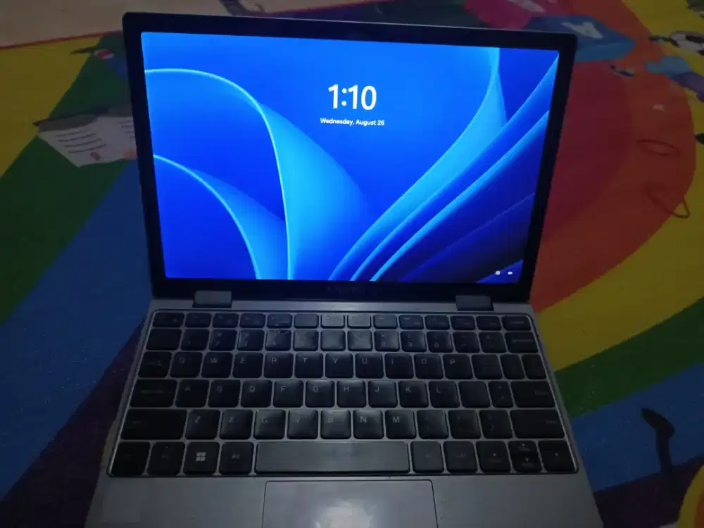 Laptop Mini 2in1 MiniBook X CHUWI normal,orian,mulus second