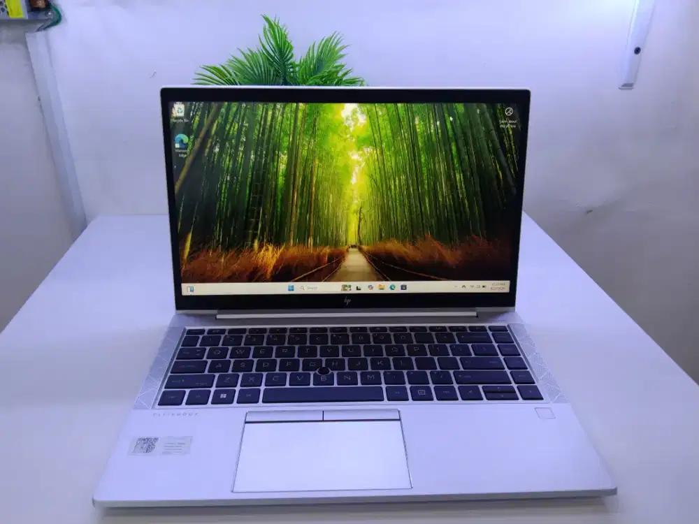Hp Elitebook 845 G8
RYZEN 3 5450U/Ram 8GB/SSD 512GB/14 FHD WIN 11