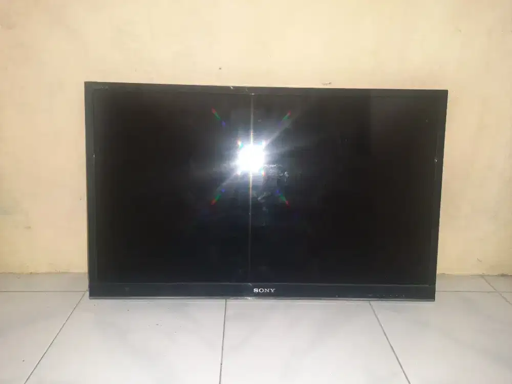 Tv lcd sony 32inch klv-32ex330 minus apa adanya