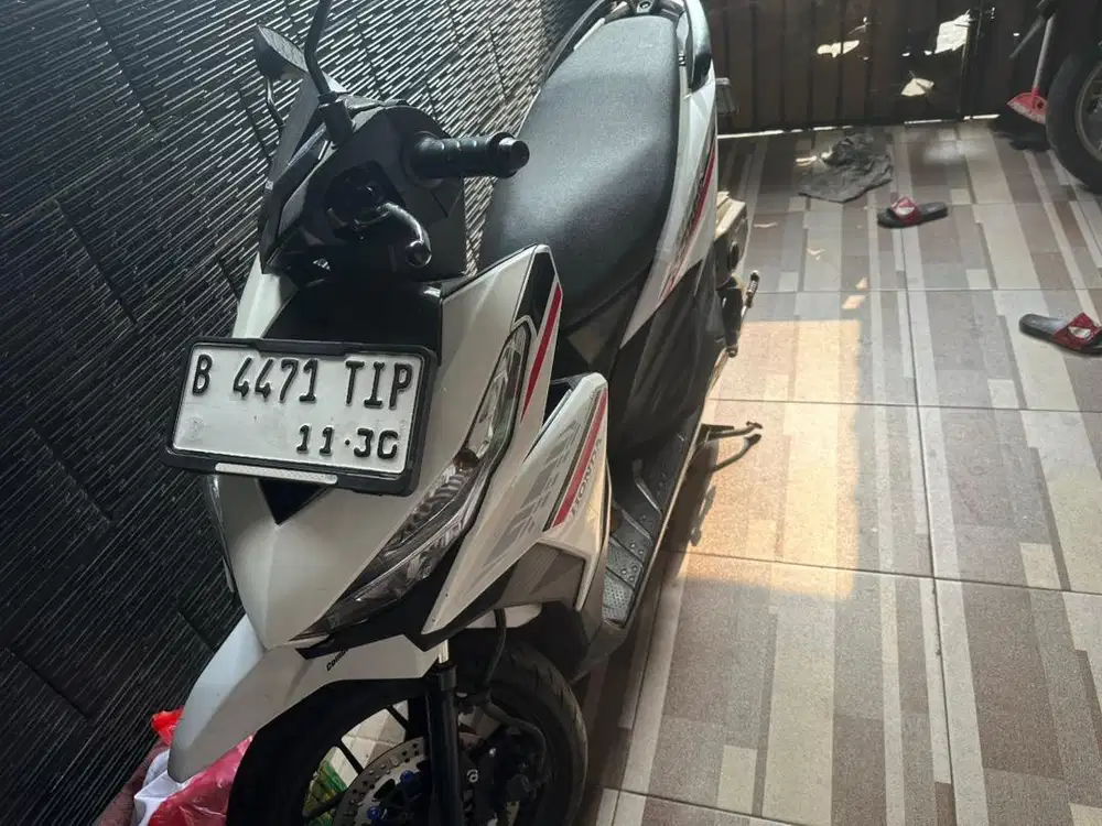 Vario 125 tahun 2015