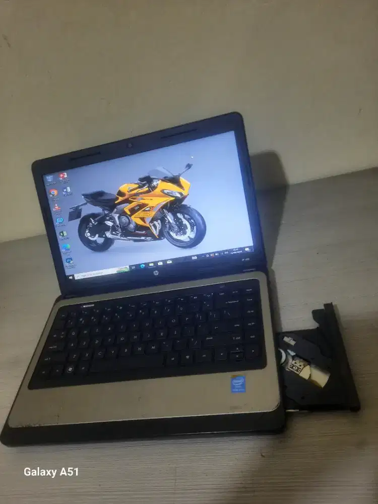 Laptop Sekolah Hp Pavilion G4 Core i3 Normal No Minus Jual Bu Siap COD