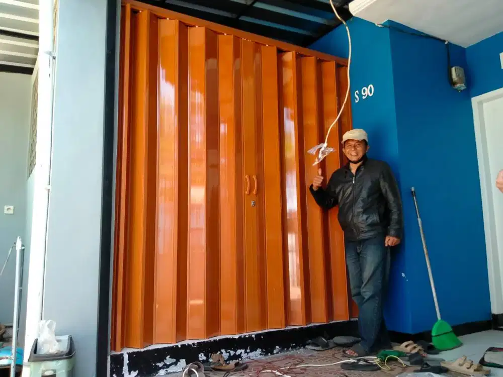 Folding Door PVC Serbaguna untuk Pintu & Sekat Ruangan
