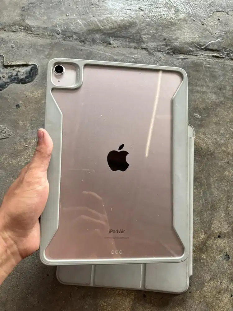 Ipad air 5 m1 64gb inter wifi only