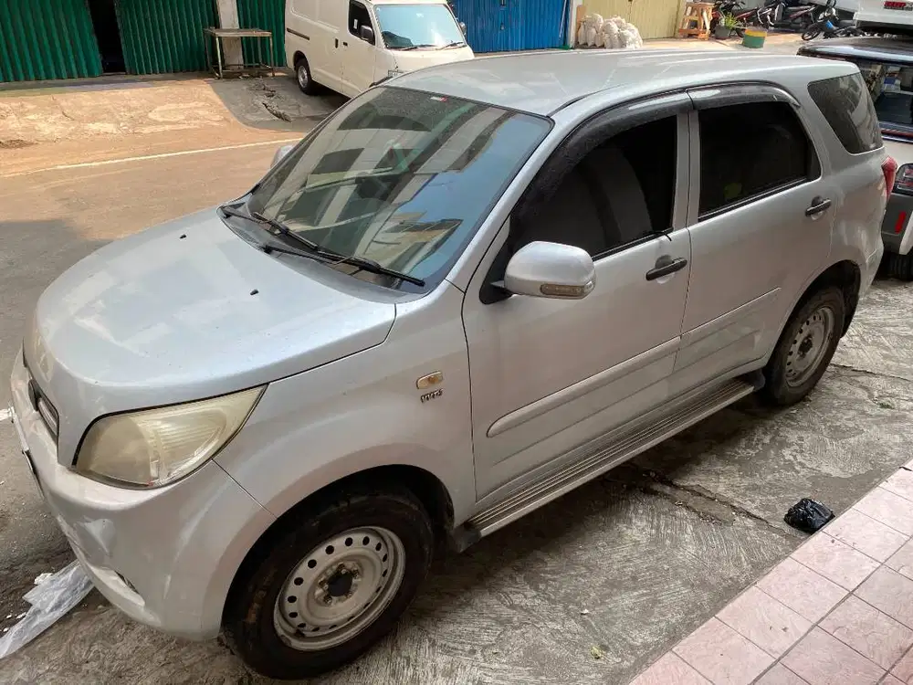 Daihatsu Terios TS 2010 | Terawat | Dokumen Lengkap | Siap Pakai