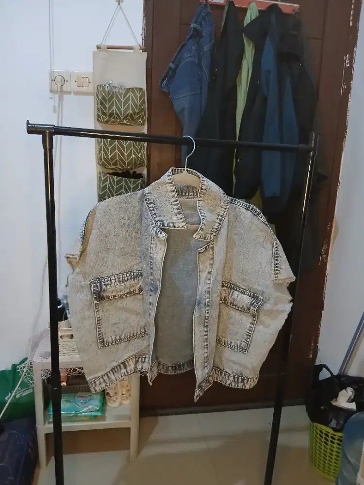 Outer Bahan Jeans