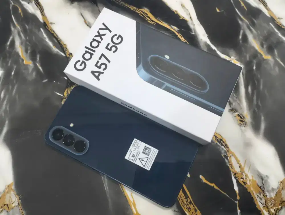 Samsung A57 5G 12/256 GB 1 Bulan Pemakaian