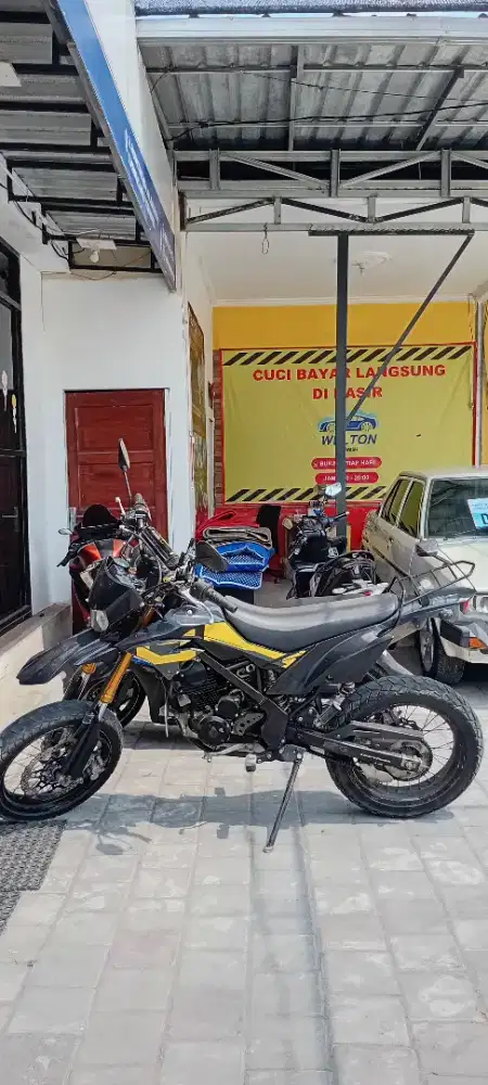 DIJUAL KAWASAKI D'TRACKER 150CC TAHUN 2018