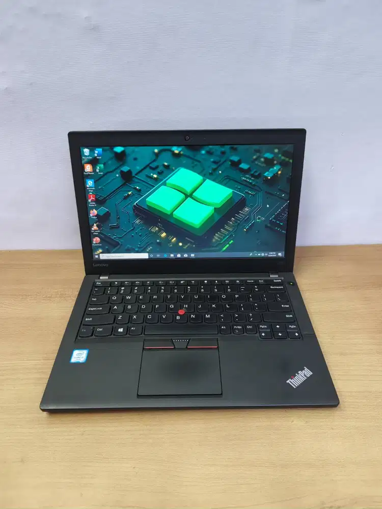 Lenovo thinkpad x260 core i5 6300u ram 8gb ssd 240gb 12.5