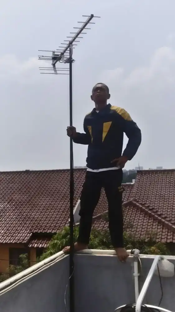 Ahli Pasang Antena TV Siaran Lokal