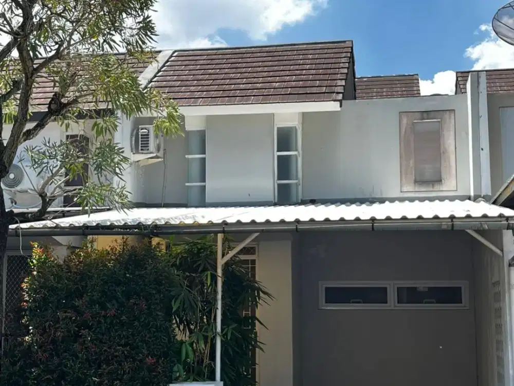 Rumah cantik Siap Huni di Green Serpong Bintaro