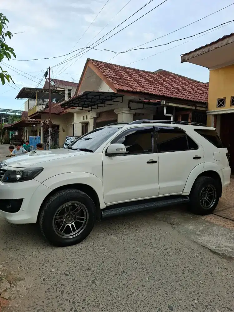 FS Fortuner VNT 2013 AT