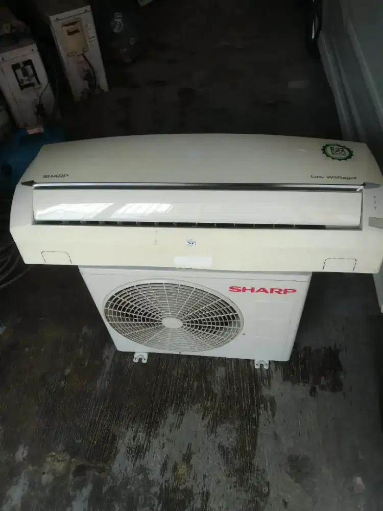 Ac sharp 1/2 pk r32 dingin