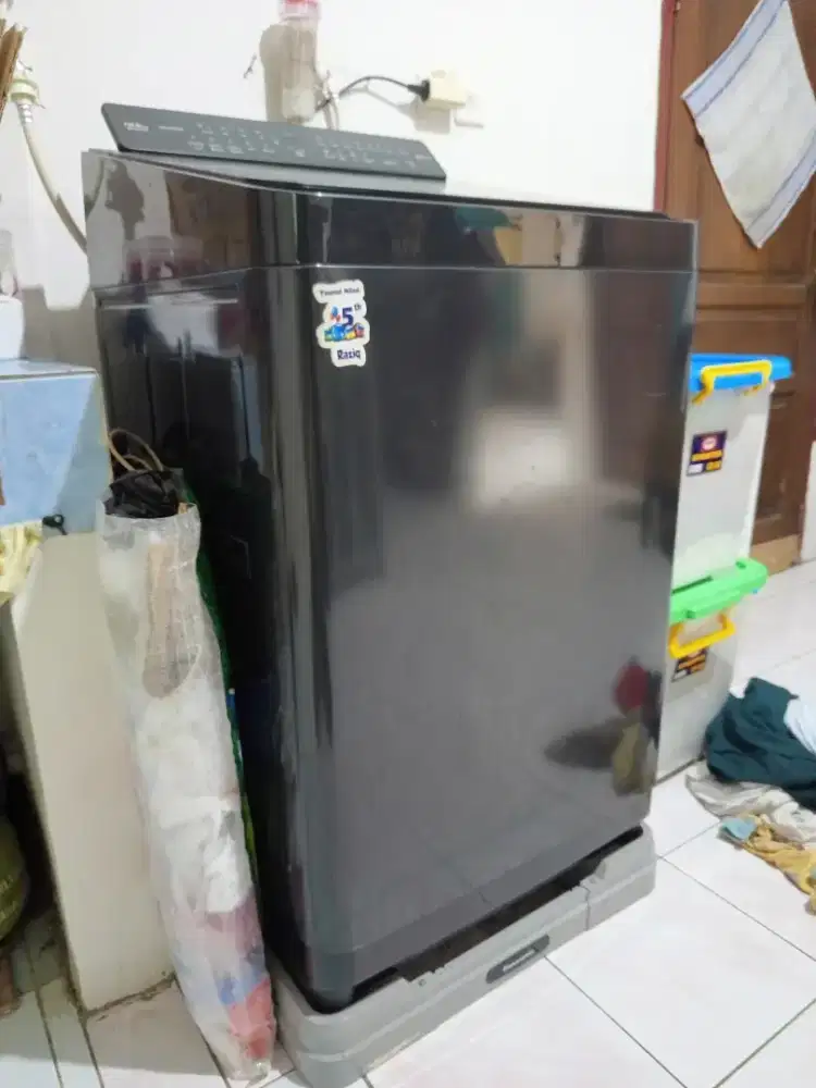 Mesin Cuci Panasonic NA-FD135Z3BS Autodose