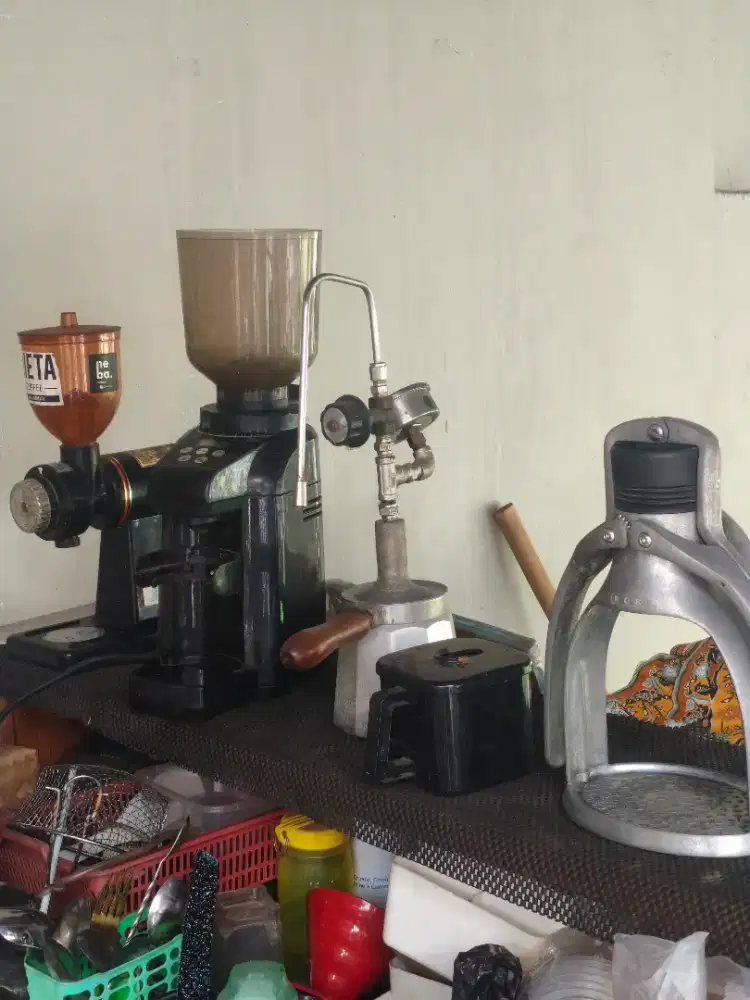 Peralatan kopi ex kedai kopi rokpresso grinder steamer v60 dripper