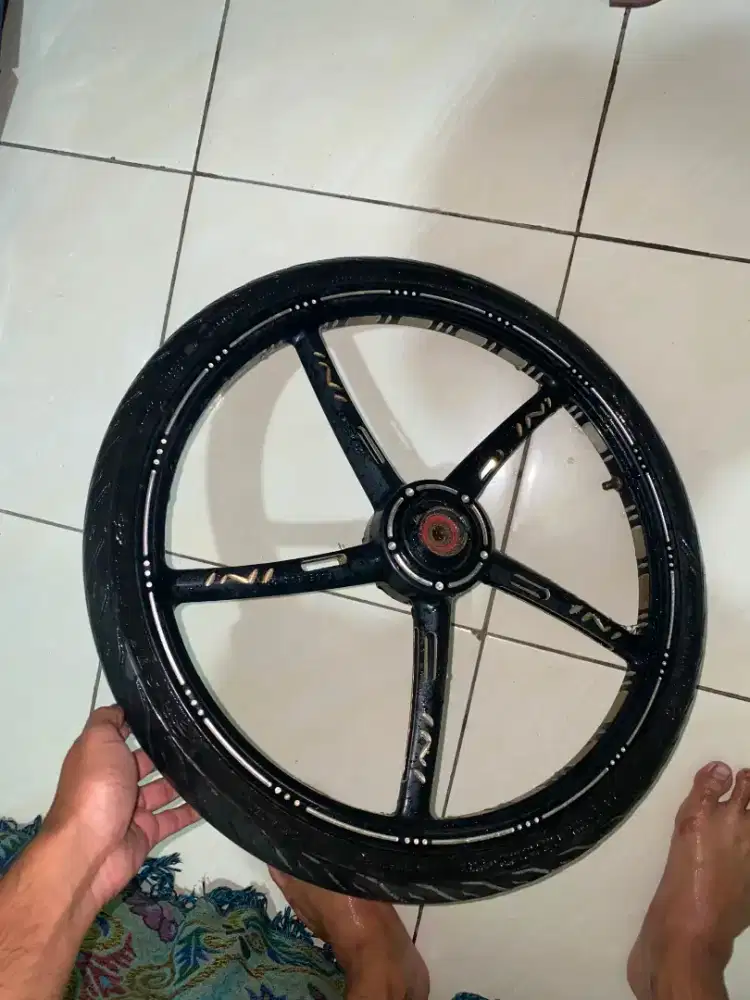 Velg rcb 120 bekas