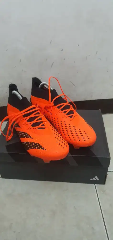 Sepatu ADIDAS PREDATOR ACCURACY .1 FG