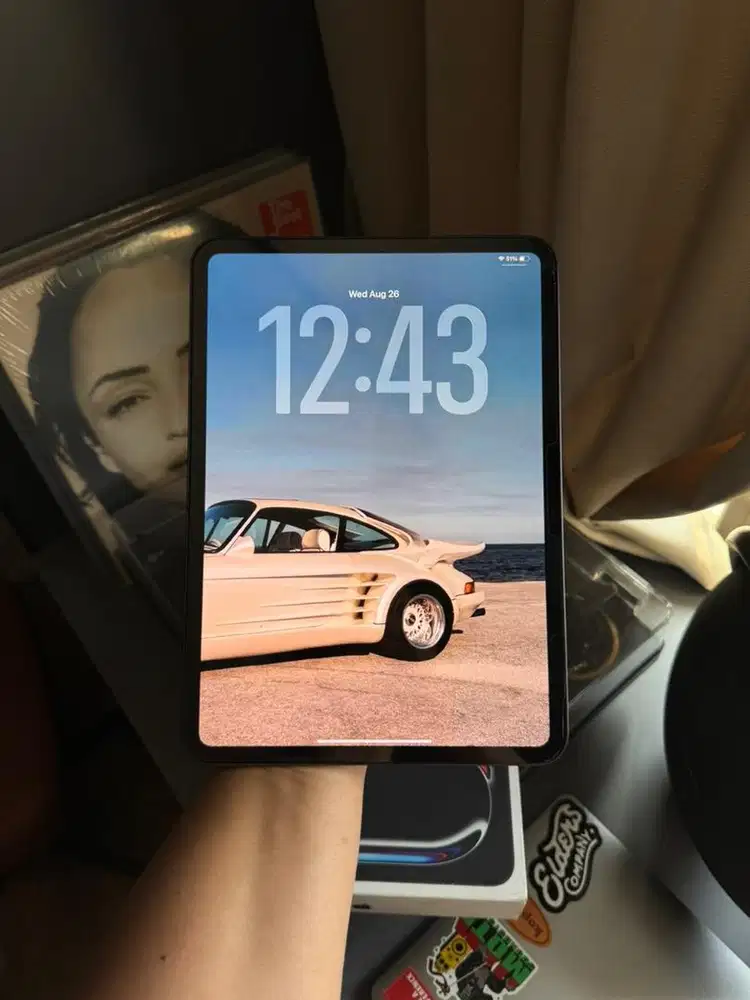 ipad pro M5 256gb wifi only ibox