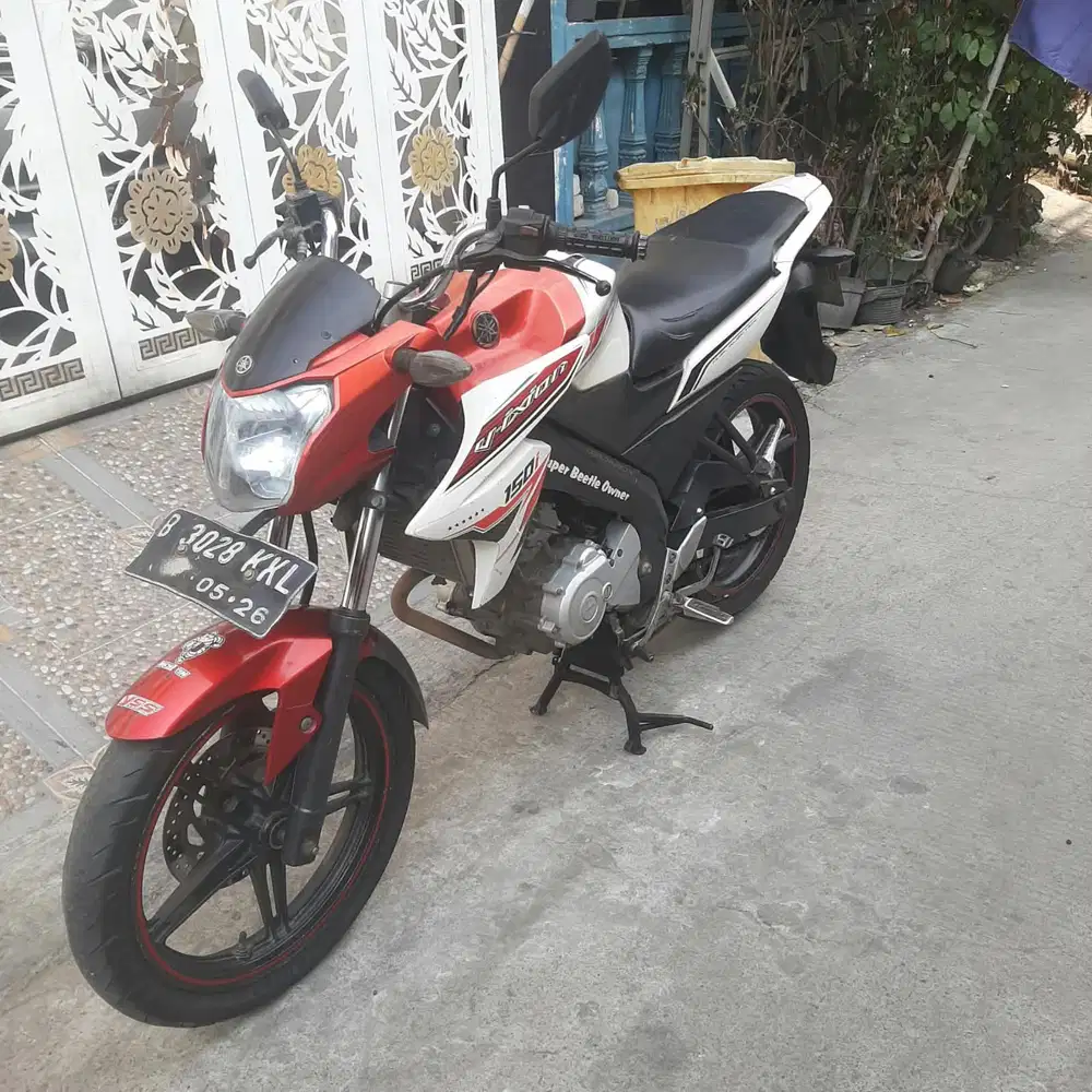 Yamaha Vixion KS 2013 ss lengkap plat Bekasi Kota