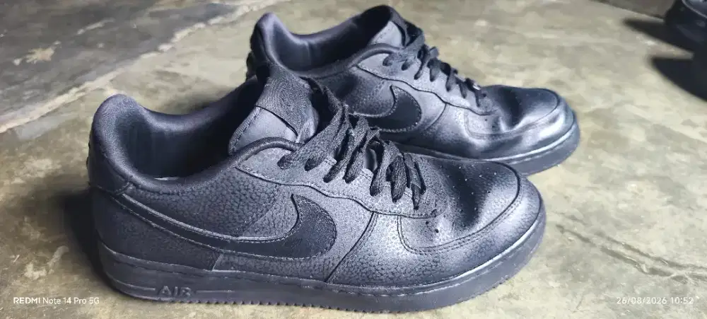 Nike air force 1 triple black US