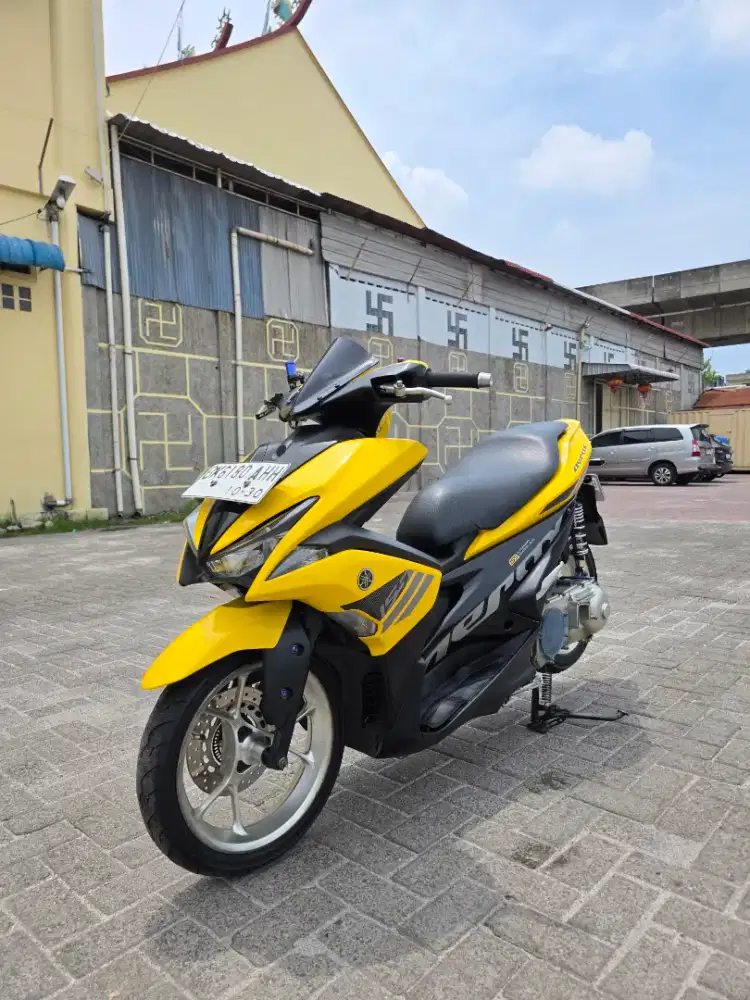 Yamaha Aerox 155 VVA Kuning 2017