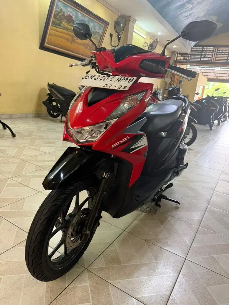 New Beat CBS 2024 Cantik*Mentah Habis Odomtr 9.000 KM*plaza motor