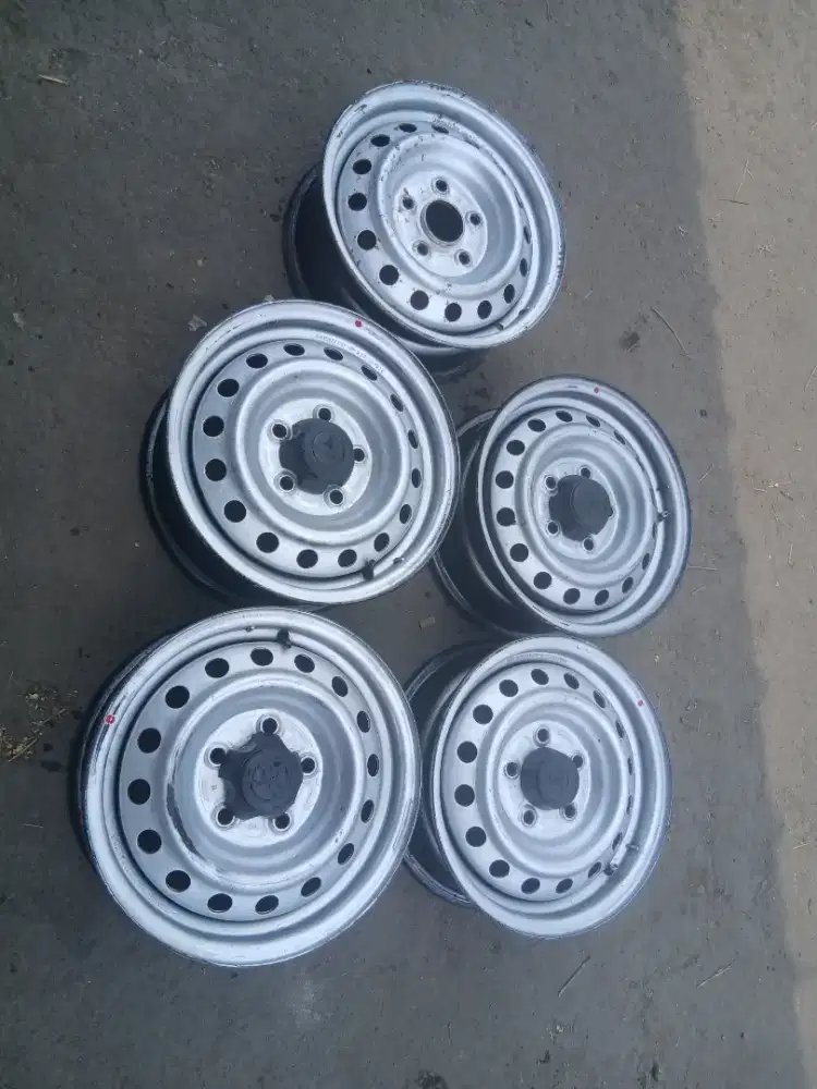 Velg kaleng toyota hilux  ring 14 pcd 5x114