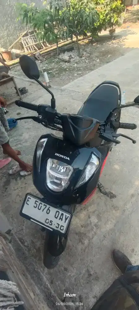 Ganio Merah hitam thn 2024