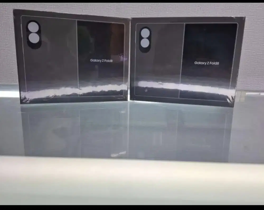 Bisa kredit ya,ada limit shopee,kredivo,dll cairkan.. samsung Z Fold 8