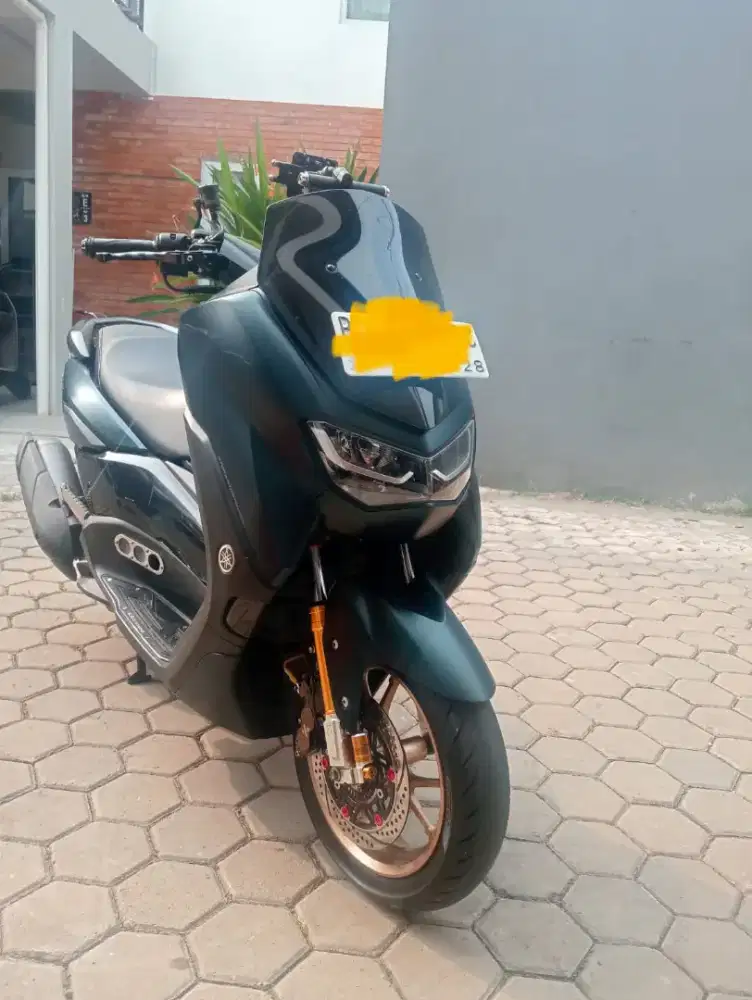 Nmax 2023 warna hijau