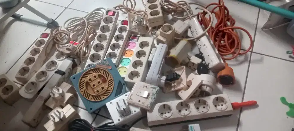 Borongan kabel listrik