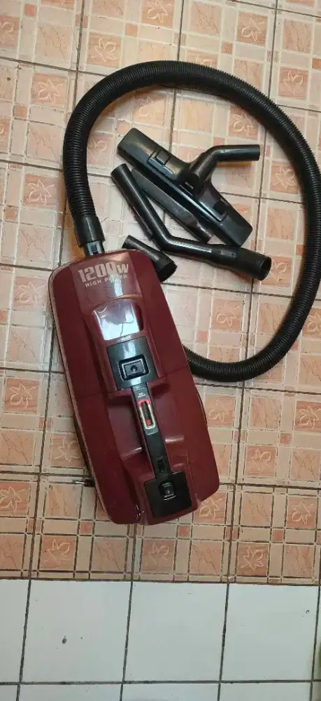 Vacum clearner Sanyo SC 51A