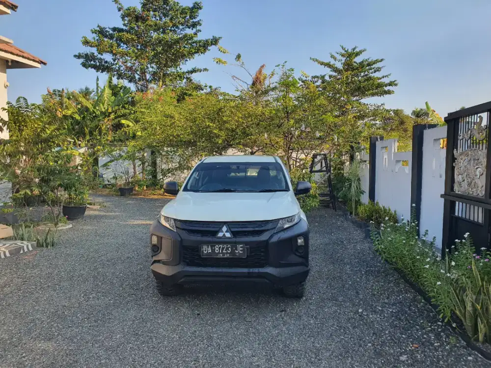 Mitsubishi triton HDX