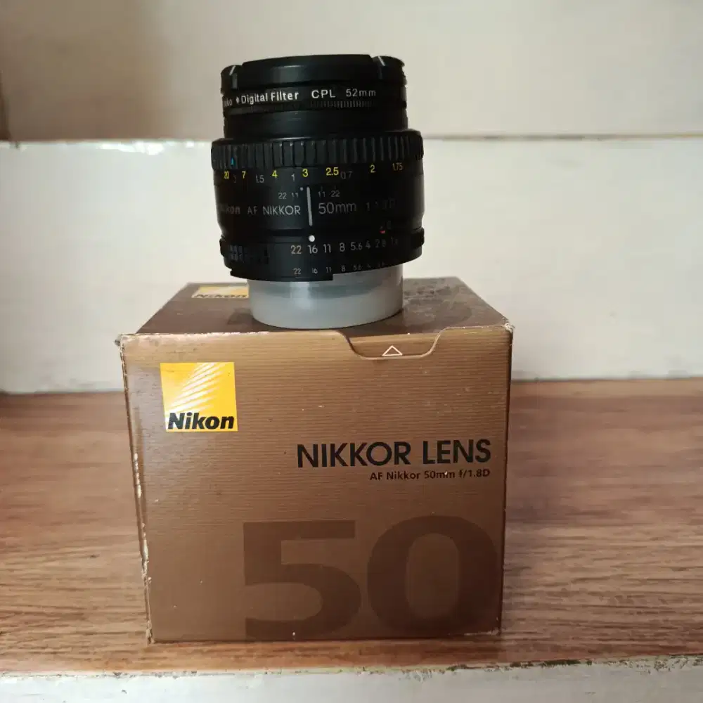 Lensa fix nikon AF nikkor 50mm F 1.8D bokeh bekas terawat