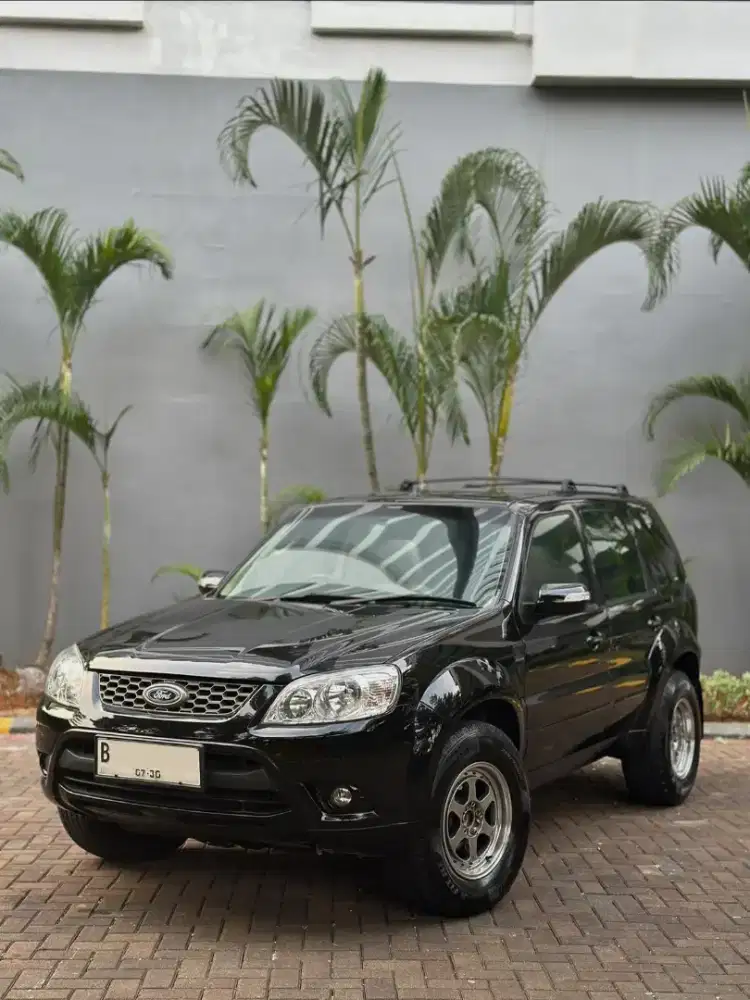 Ford Escape 2.3 XLT Sunroof A/T 2011