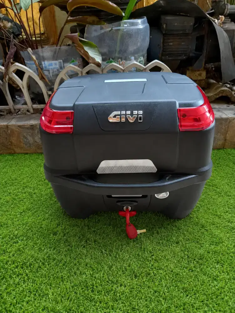 Box Givi E33NM Atlas Model Terbaru