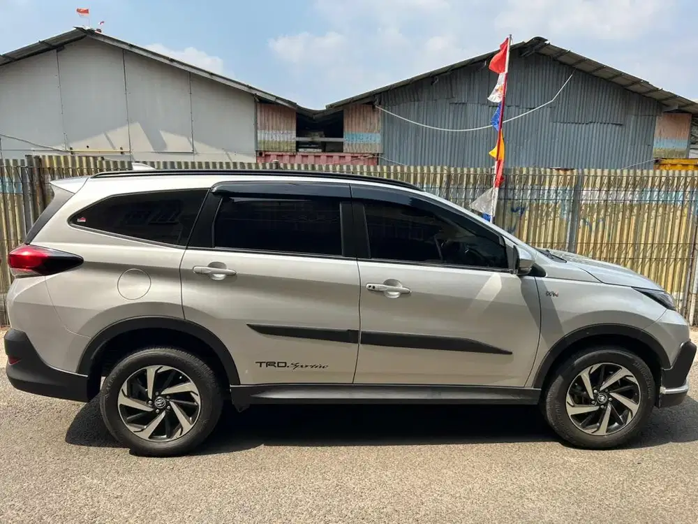 TOYOTA RUSH TRD 1.5 Sportivo A/T (2018)